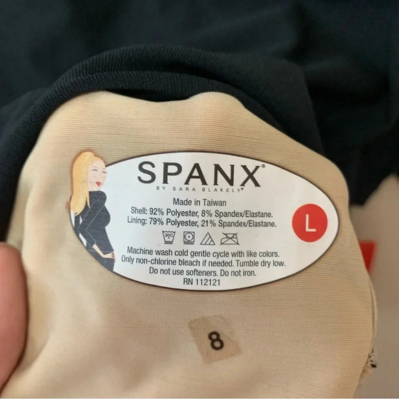 Spanx Double-Sided Reverse Top - Picture 5 of 8